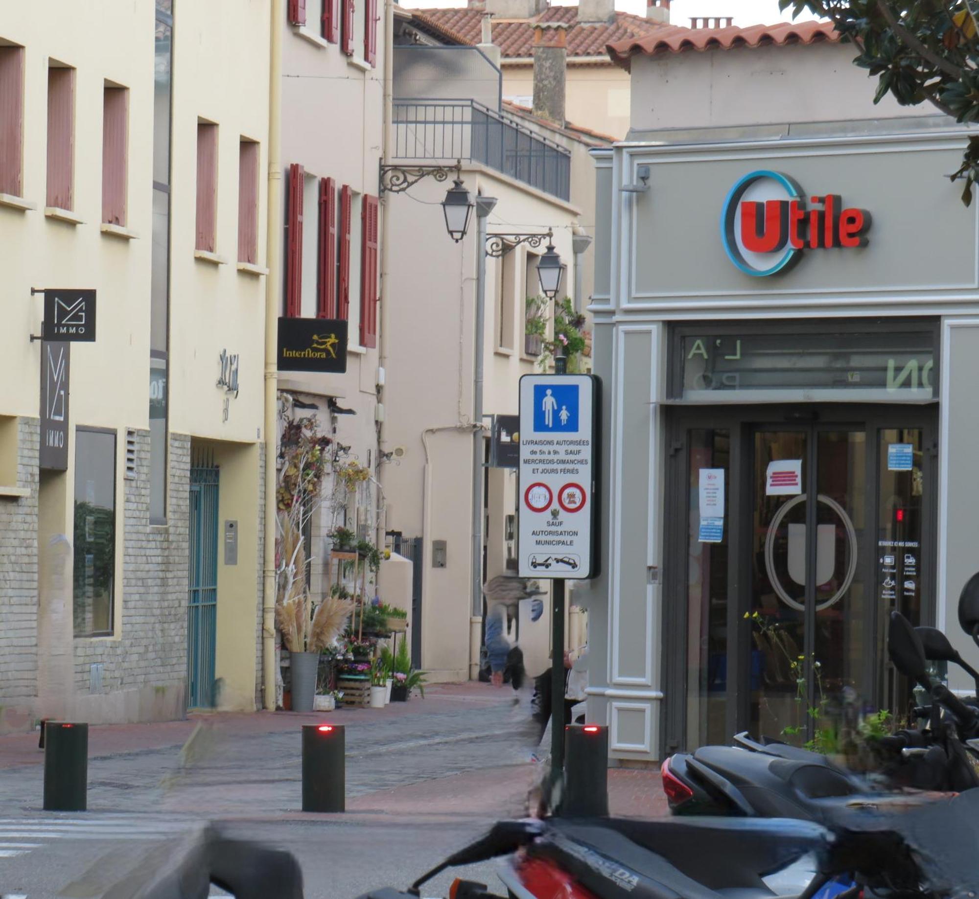 Sanary- La Vie Est Belle- Centre Ville 2 Minutes A Pied- Plage 5 Minutes Exterior foto